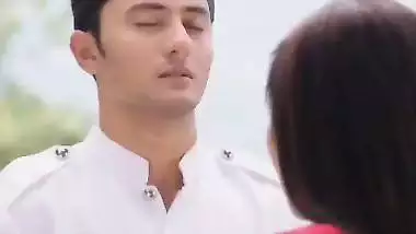 Indian aunty enjoys with her car driver