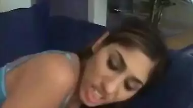 Canada Nri Babe Erotic And Sensual Oral Sex