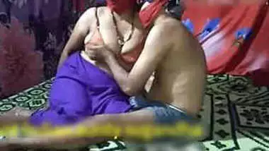 Hot Saxsi Video - Saxsi And Hot Kisg And Six Xxx Video dirty indian sex at Indiansextube.org