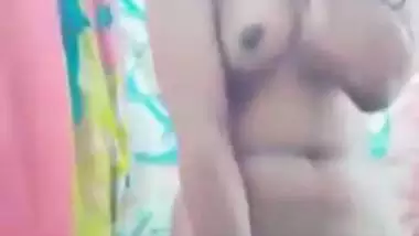 Village beauty bathing nude outdoor sex MMS