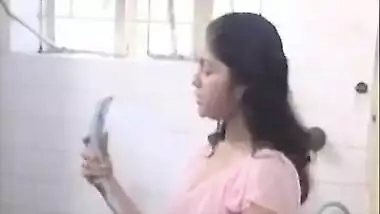 Bangladeshi Bath Show - Movies.