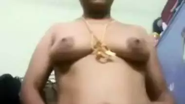 Husband doesn't satisfy Desi woman and she takes porn revenge on him