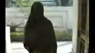 XXX Indian sex video of Mira desi bhabhi ki chudai