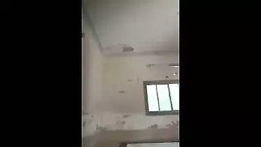 Mature bhabhi enjoy a quick fuck with her horny husband