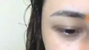 Cute girl underboob show