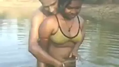 Fas Time Real Brother And Sister Xxx Pond Video dirty indian sex at  Indiansextube.org