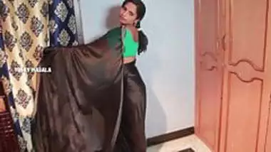 Saree Sex Man With Old Mans - 8 Year Old Male Crossdressers In Satin Panties In Bed dirty indian sex at  Indiansextube.org