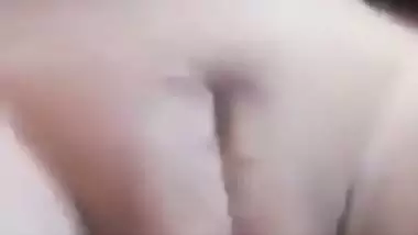 Assame Boudi showing her nude buttery pussy