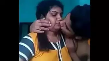 Xxx Hinde Video Mp4 - Top Free Download Son And Mother Sex Video Mp4 dirty indian sex at  Indiansextube.org