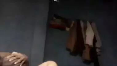 Desi XXX home sex scandal of mature Indian aunty with neighbor uncle MMS