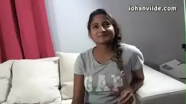 Hot Kashmiri School Girl Uzma Sex Tape With Senior dirty indian sex at  Indiansextube.org