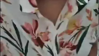 Shreshtha Tiwari Tango Live with her Fingering and Moaning