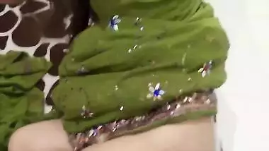 Desi Indian Bhabhi Aj Mat Jaao Office Bht Mood Hai Aaj Karne Ka Pati Samjh Kar Deevar Se Apni Gand Marwai In Hindi Audio