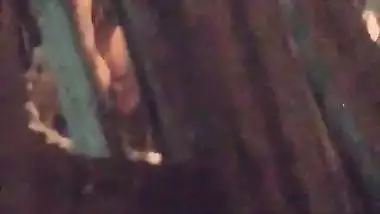 Pervert records desi aunty sex MMS secretly