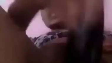 Pecker hungry Paki hotty Shahanas pussy masturbation show