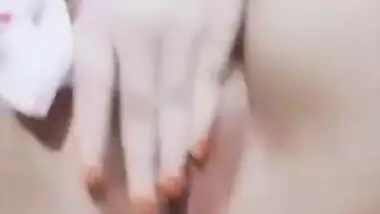 Srinagar GF pink pussy pic exposing viral clip