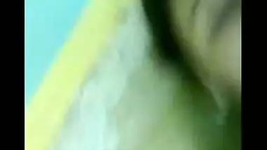 Muslim mature aunty popping boobs in bra reveals hotness