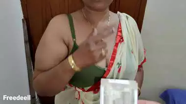 Xxx Sadi Wali Video dirty indian sex at Indiansextube.org