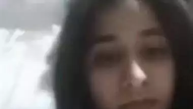 Desi girl show her boob nipple video call 2