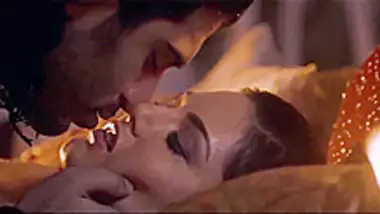Videos Pushpa Onusthan Purane Love Story X Sexy Nangi Sunny Leone X Video  Song Videos dirty indian sex at Indiansextube.org