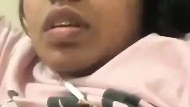 Sexy Tamil Wife Showing Boobs