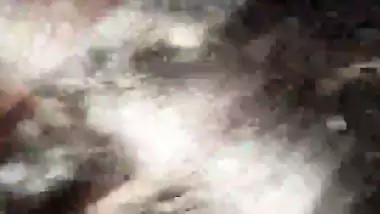 Newly married couple giving bj and getting fucked with mehendi in hand