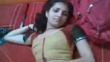 Sister Says Mujhay Chodo - Bhaiya Mat Chodo Mujhe Bhaiya Chhoti Bahan Ko Chodte Hue Yah Sex Video  dirty indian sex at Indiansextube.org