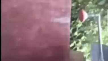 Bhabhi Showing bathing On Video Call