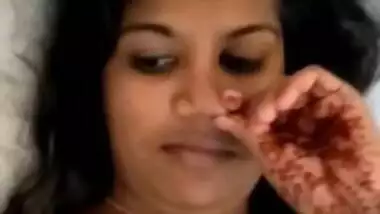 Desi girl In hotel with lover